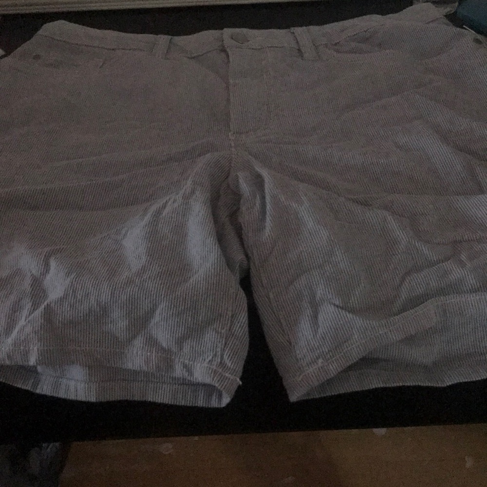 Midrise shorts